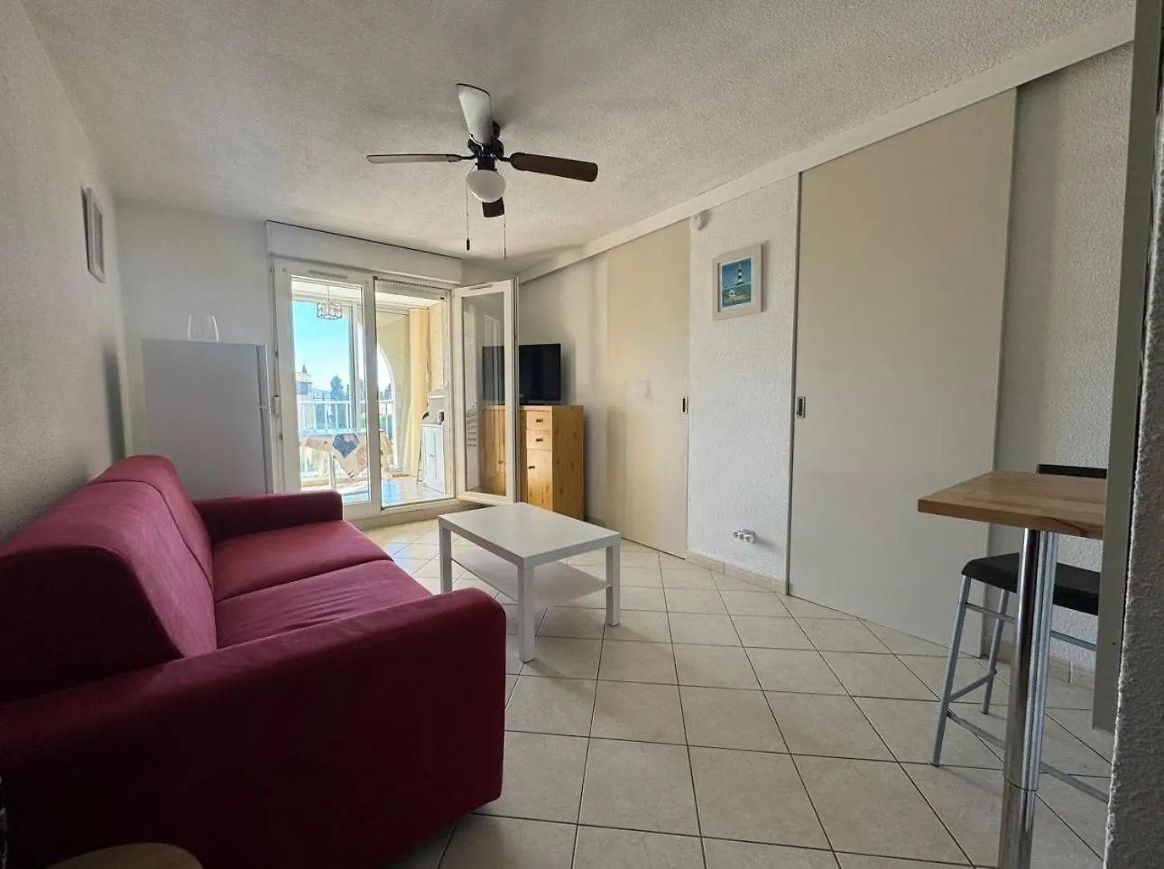 Charmant Appartement A Quelques Metres De La Plage La Londe-les-Maures Apartment